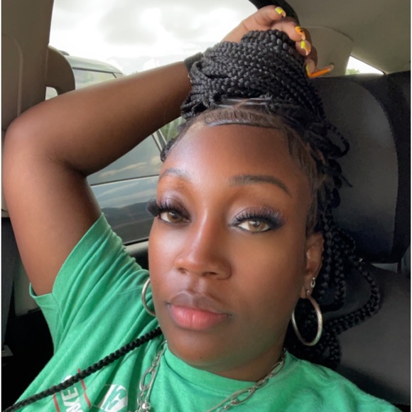 Meet your Posher, KeyKey - Picture 2 of 2